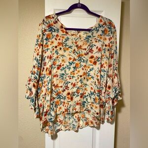 Bailey + Chloe floral top